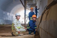 “Cơn khát” nhân lực đè nặng tiến độ đại công trường giao thông