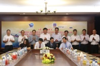 Liên danh PVI, Bảo Việt, MIC ký hợp đồng bảo hiểm hàng không với VNH