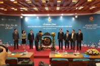 Bộ trưởng Bộ Tài chính đánh cồng khai trương phiên giao dịch đầu năm 2020