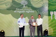 Bảo hiểm VNI ủng hộ 1 tỷ đồng cùng chung tay vì người nghèo