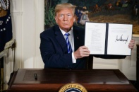 Trump chính thức rút khỏi Thỏa thuận hạt nhân Iran, điều gì chờ đợi thế giới?