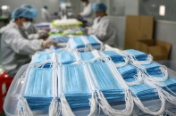 Kiểm tra thông tin một loại khẩu trang Trung Quốc chứa chất gây hại