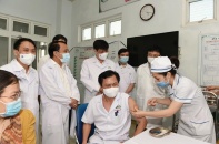 Việt Nam đang làm tốt công tác tiêm chủng vắc-xin Covid-19