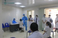45 y, bác sĩ Bệnh viện E "Nam tiến" hỗ trợ TP.HCM chống dịch