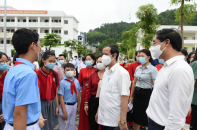 Có thể lùi lịch bắt đầu năm học 2021 - 2022 nếu dịch diễn biến phức tạp