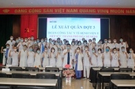 Đoàn y, bác sĩ Bệnh viện E Nam tiến "thay ca" cho các đồng nghiệp