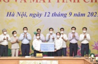 Lan tỏa tinh thần nhân ái từ Chương trình "Sóng và máy tính cho em"