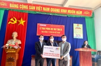 Báo Đầu tư trao học bổng cho học sinh nghèo, hiếu học tại Thái Bình