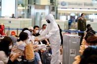 Tin mới về Covid-19 ngày 20/1: Không gây khó khăn cho người dân về quê đón Tết