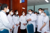 Lo ngại với tốc độ lây nhiễm của biến chủng Omicron