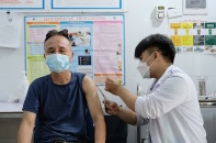 Tin mới về y tế ngày 7/8: Số ca mắc sốt xuất huyết và tay chân miệng tăng; Lo ngại tình trạng hậu Covid-19 trên toàn cầu
