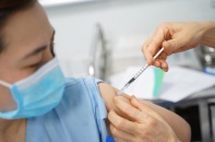 Tin mới y tế ngày 10/8: Bộ Y tế đề nghị Bộ Công an phối hợp đảm bảo an ninh bệnh viện; Tăng tốc tiêm vắc-xin cho nhóm trẻ 5-12 tuổi 