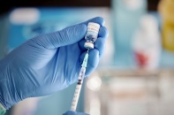 Tin mới về y tế ngày 15/8: Số ca Covid-19 nặng gia tăng; Nguy cơ thiếu thuốc chống đông máu trong phẫu thuật tim