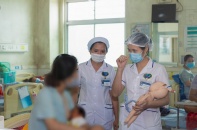 Tin mới về y tế ngày 8/10: Hợp tác thúc đẩy việc nuôi con bằng sữa mẹ; Đề xuất bổ sung thêm chức danh trợ lý điều dưỡng