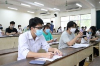 Một số trường đại học tạm dừng tăng học phí