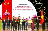 Tin mới về y tế ngày 15/12: Tiếp thêm hy vọng cho bệnh nhân ung thư nghèo; Bổ nhiệm Giám đốc Bệnh viện Phổi Trung ương
