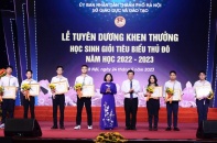 Hà Nội: Khen thưởng 759 học sinh giỏi tiêu biểu Thủ đô