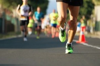 Cách kiểm soát nhịp tim, tránh đột quỵ khi chạy bộ