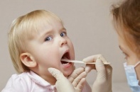 Bạch hầu là 1 trong số 11 bệnh truyền nhiễm buộc phải tiêm vắc-xin