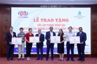 IIL trao tặng 10.000 liều vắc-xin dại cho Việt Nam