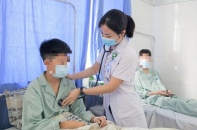 Người trẻ gặp họa vì thuốc lá điện tử