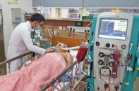 Tin mới y tế ngày 13/1: Nguy cơ mất mạng vì rượu bia cuối năm