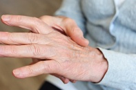 Dầu Phong thấp Trường Thọ không phép, không chuẩn, không an toàn