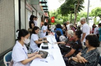 Nỗ lực đưa y tế cơ sở đến gần với người dân