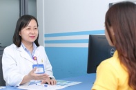 Nam thanh niên 23 tuổi méo miệng vì tắm đêm bằng nước lạnh rồi nằm điều hòa