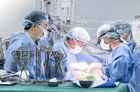 Tin mới y tế ngày 22/11: Phát hiện dị tật tim hiếm gặp ở tuổi 60