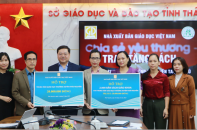 Sách mới đến tay học sinh Thái Nguyên sau bão số 11