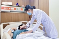 Áp lực học tập: Nguy cơ tiềm ẩn cho sức khỏe hệ tiêu hóa ở trẻ em