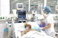 Biến chứng thủy đậu đe dọa tính mạng người trẻ, vắc-xin là “lá chắn” cần thiết