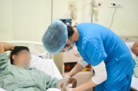 “Kiêng” đi viện đầu năm, cái giá không hề nhỏ