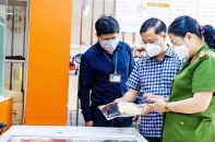 Bộ Y tế kiểm tra đột xuất an toàn thực phẩm tại Hà Nội và Ninh Bình 