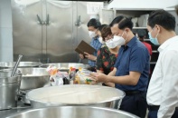 Tin mới y tế ngày 16/4: Hà Nội yêu cầu công khai thông tin suất ăn của học sinh