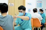 Sốt xuất huyết tăng, TP.HCM và Hà Nội kích hoạt cao điểm chống dịch