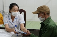 Ngăn thanh toán trùng bảo hiểm y tế với thuốc hỗ trợ miễn phí