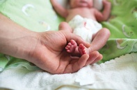 Tin mới y tế ngày 9/7: 35 tuổi đã tăng huyết áp độ II sau gần 20 năm hút thuốc lá