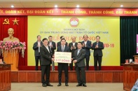 Hưng Thịnh Corp tài trợ 20 tỷ đồng cùng y, bác sĩ chống dịch Covid-19