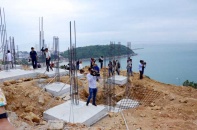 Chủ tịch Đà Nẵng kiểm tra dự án vi phạm trên đảo Sơn Trà : Dừng thi công, nếu sai quy hoạch phải dỡ bỏ