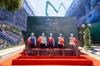 Đất Xanh Miền Trung: Cất nóc shophouse 5 sao Regal Pavillon 
