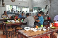 Quảng Ngãi: Ngày 1/12/2021 cho mở cửa hàng ăn uống tại chỗ