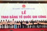 Trao 672 bằng Tổ quốc ghi công cho gia đình thân nhân liệt sĩ 