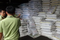 “Chặn” thuốc lá điếu và đường nhập lậu