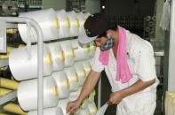 Thu về hơn 4 tỷ USD, xơ sợi Việt Nam đang xuất khẩu với giá nào?