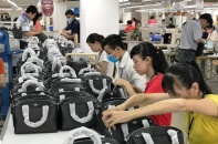 Xuất khẩu giày dép, túi xách ngắm mốc 24 tỷ USD trong năm 2020