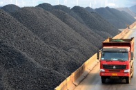 Việt Nam tăng lượng nhập khẩu than đá, quặng và khoáng sản từ Australia