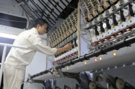 VNPOLY ký hợp đồng hợp tác gia công sợi DTY 