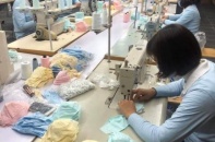Dệt kim Đông Xuân có thể mở rộng quy mô sản xuất khẩu trang lên 300.000 chiếc/ngày